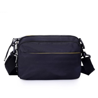 2017 cheap wholesale Polyester waterproof messenger bag for man